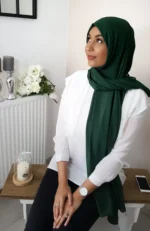 Hijab mousseline vert sapin – Image 2