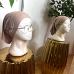 Bonnet sous hijab lunette taupe beige