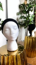 Visuelle bonnet satiné noir