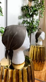 Visuel Bonnet Satiné taupe foncé