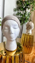 Visuel bonnet satiné Nude