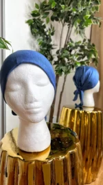 Visuel Bonnet Satiné bleu