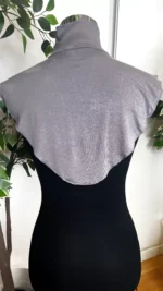 Visuel Faux col gris