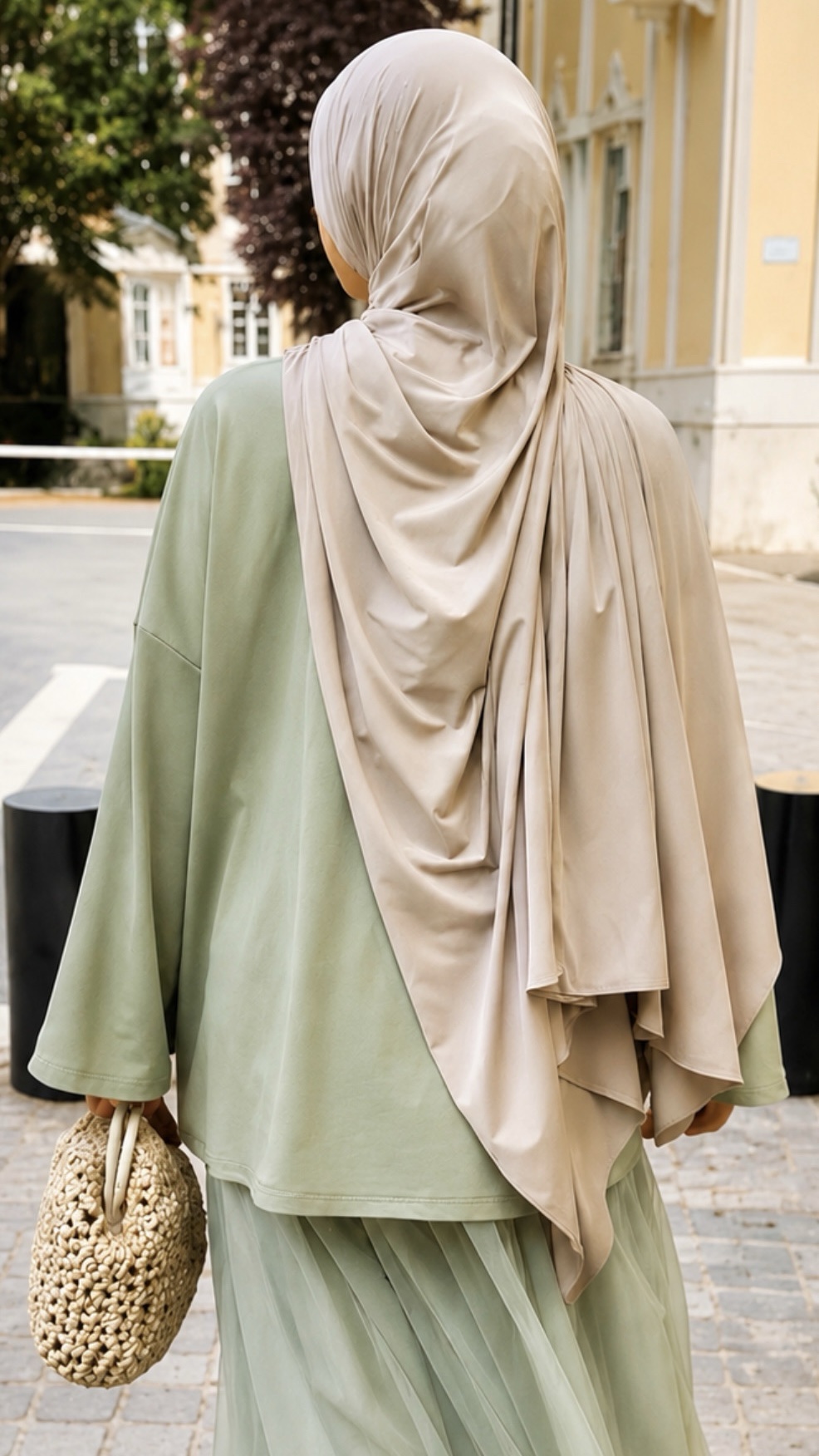 e84d488f-a824-4df2-b520-6f404247293f JERSEY LIQUID BEIGE – Image 1