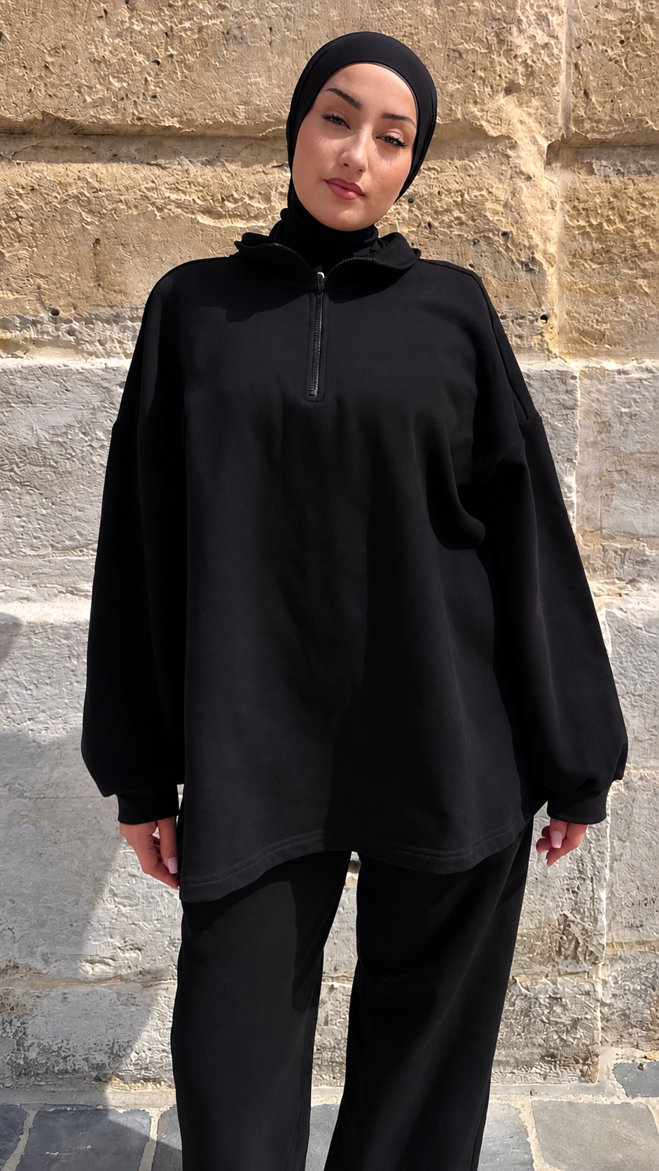 100b60f4-ea20-440d-82f9-332e52493fa9 ENSEMBLE COMFY NOIR – Image 1