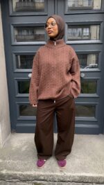 PULL MAILLE ZIP MARRON – Image 3